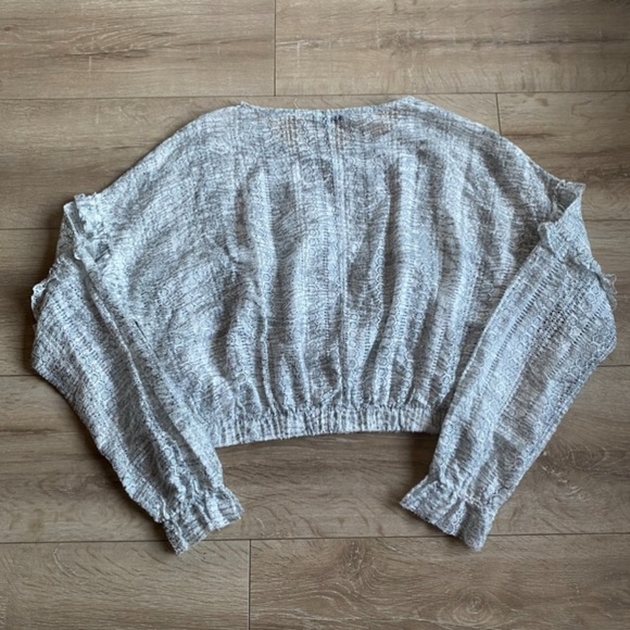Zara long sleeve crop top silver grey ruffle large as seen on Brec Bessinger - Picture 9 of 14